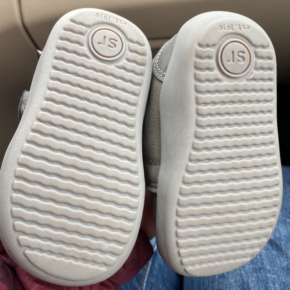 Stride Rite shoes - Picture 4 of 5